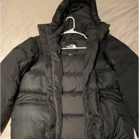 Black North Face Puffer Jacket - Picture 2 of 2